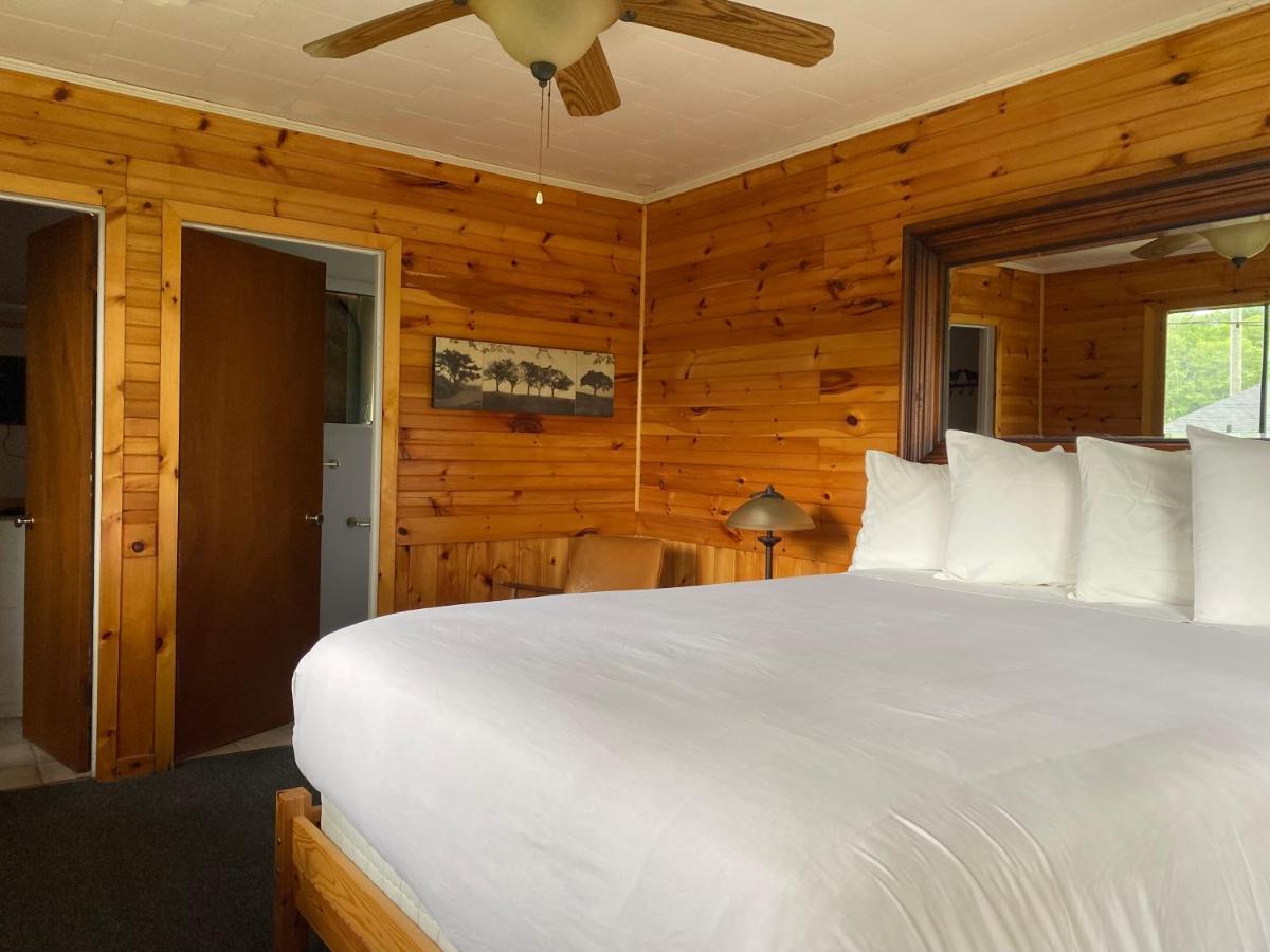 Hotel Kenney Rideau Crosby Esterno foto